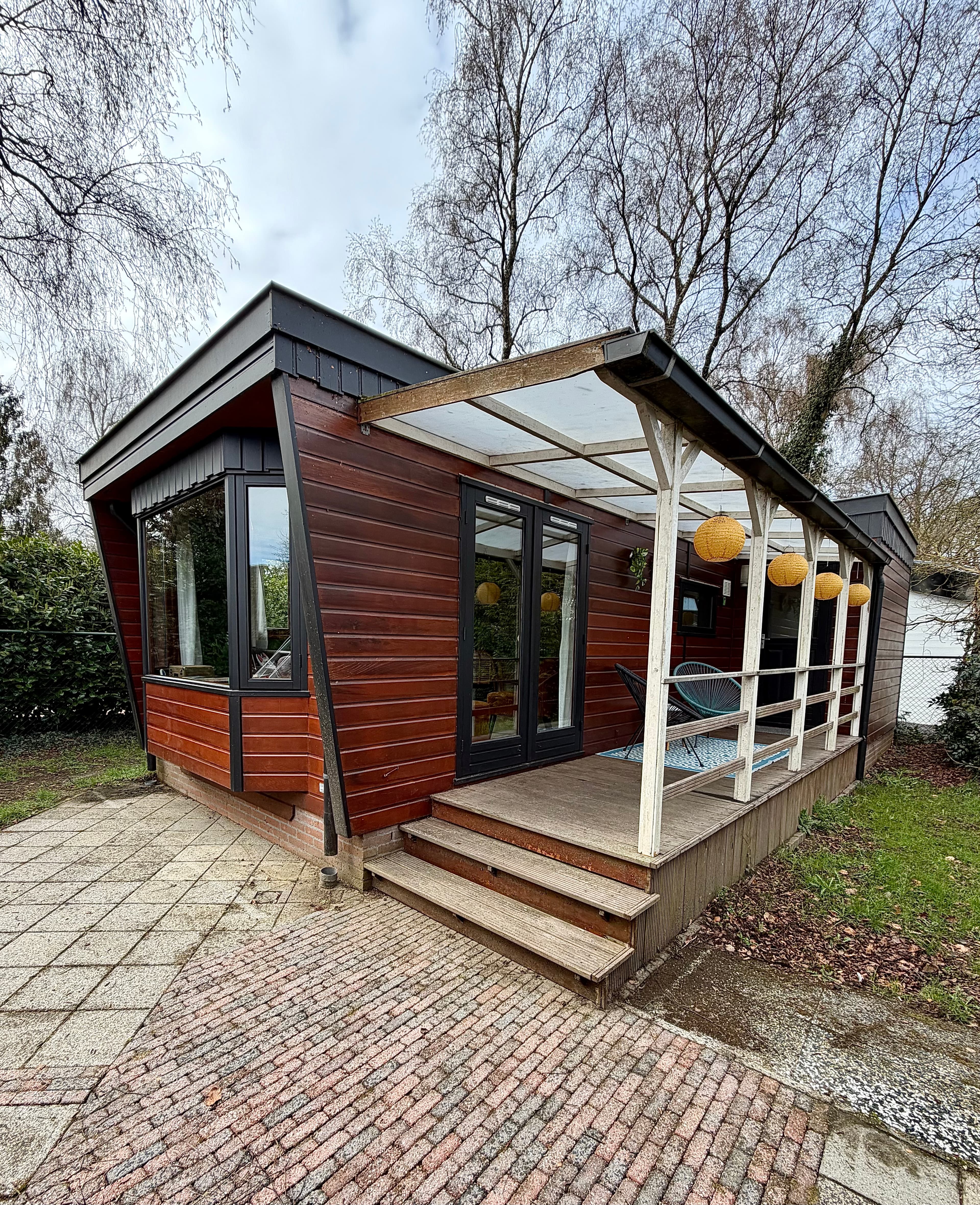 Houten huisje Bosbreak aan de rand van het bos in Putten